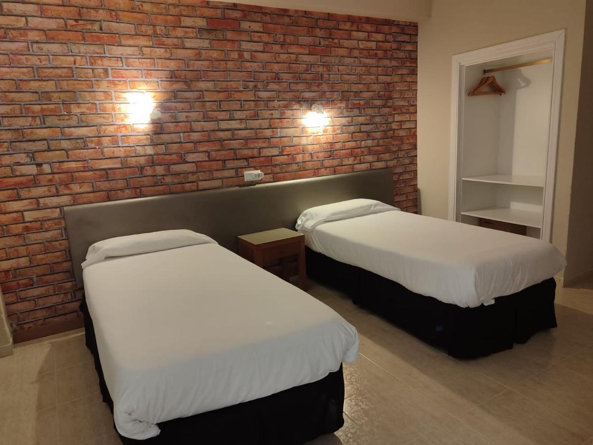 אל ארנל Hostal Mar Del Plata (Adults Only) מראה חיצוני תמונה