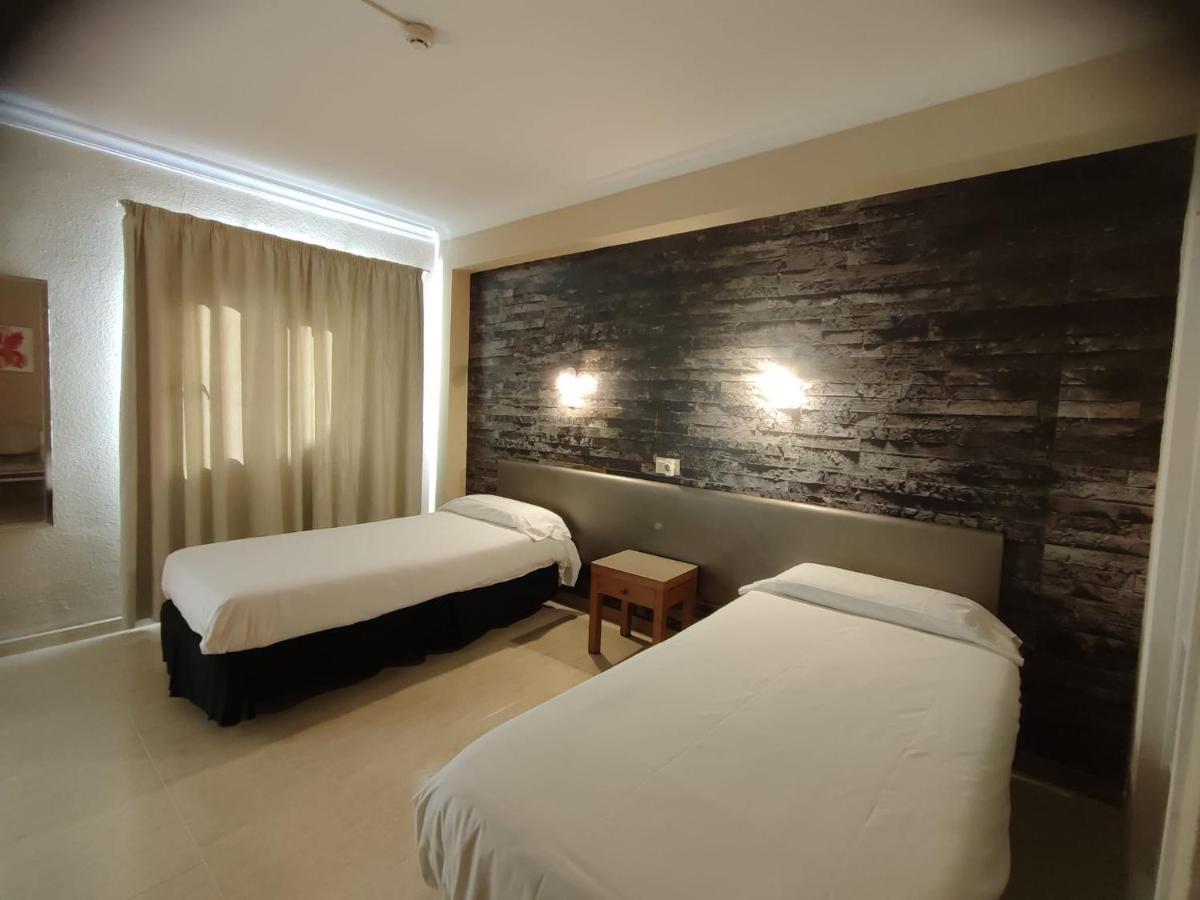 אל ארנל Hostal Mar Del Plata (Adults Only) מראה חיצוני תמונה